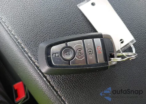 2024 Ford Expedition Xlt Max z USA, uszkodzony, nr VIN 1FMJK1H87REA77247